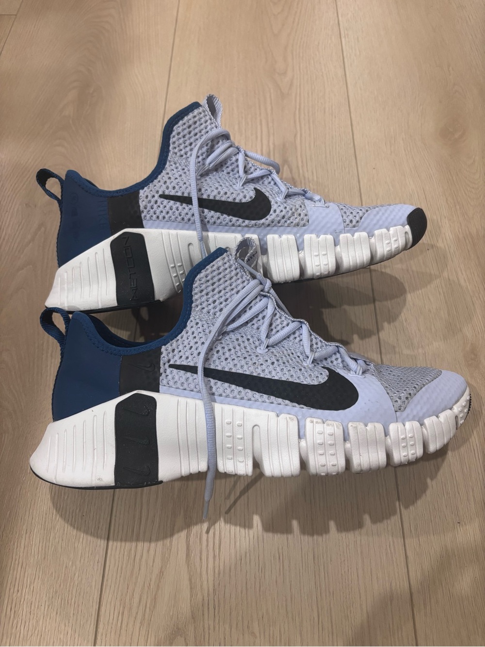 NIKE METCON FREE SHOE